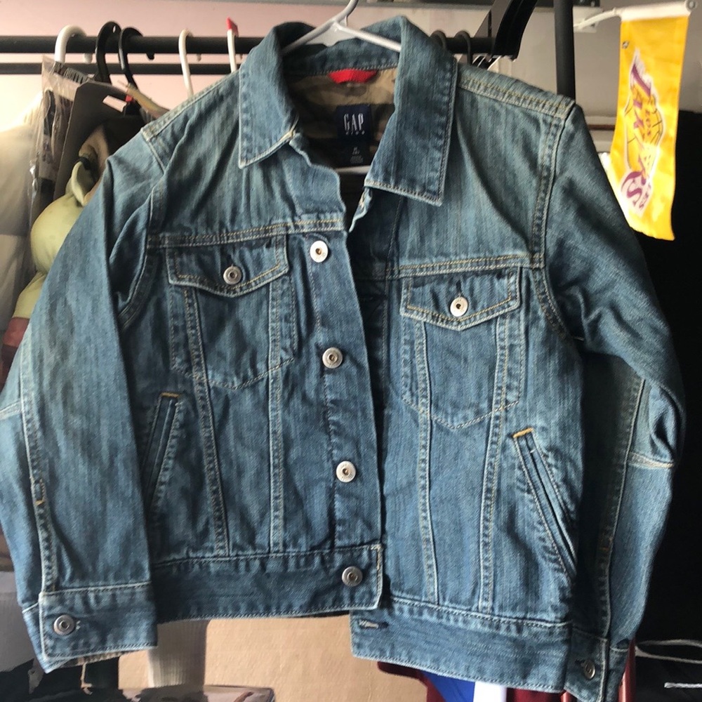 Kids Medium (8) jean jacket
